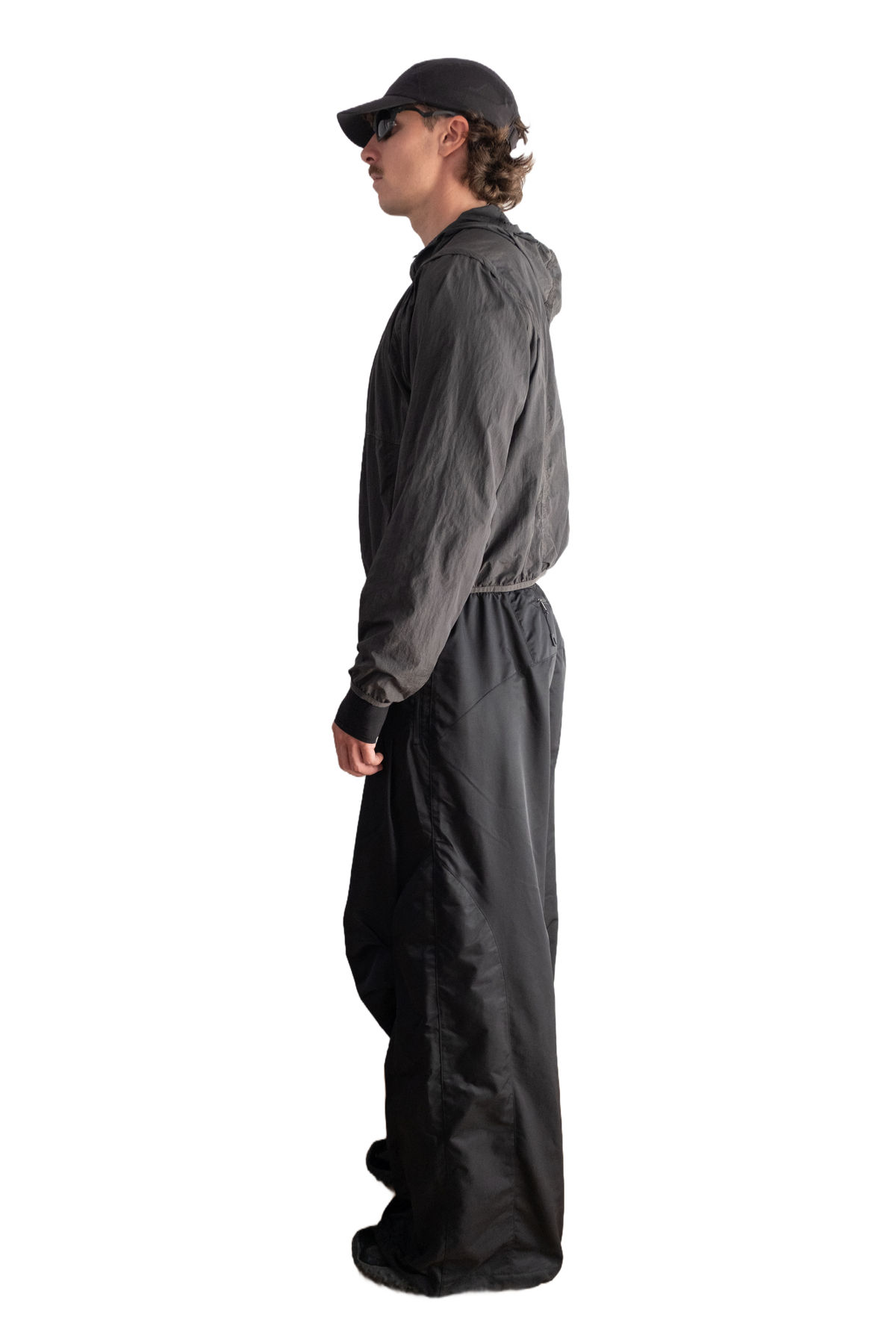 hematite_pant_001 — side